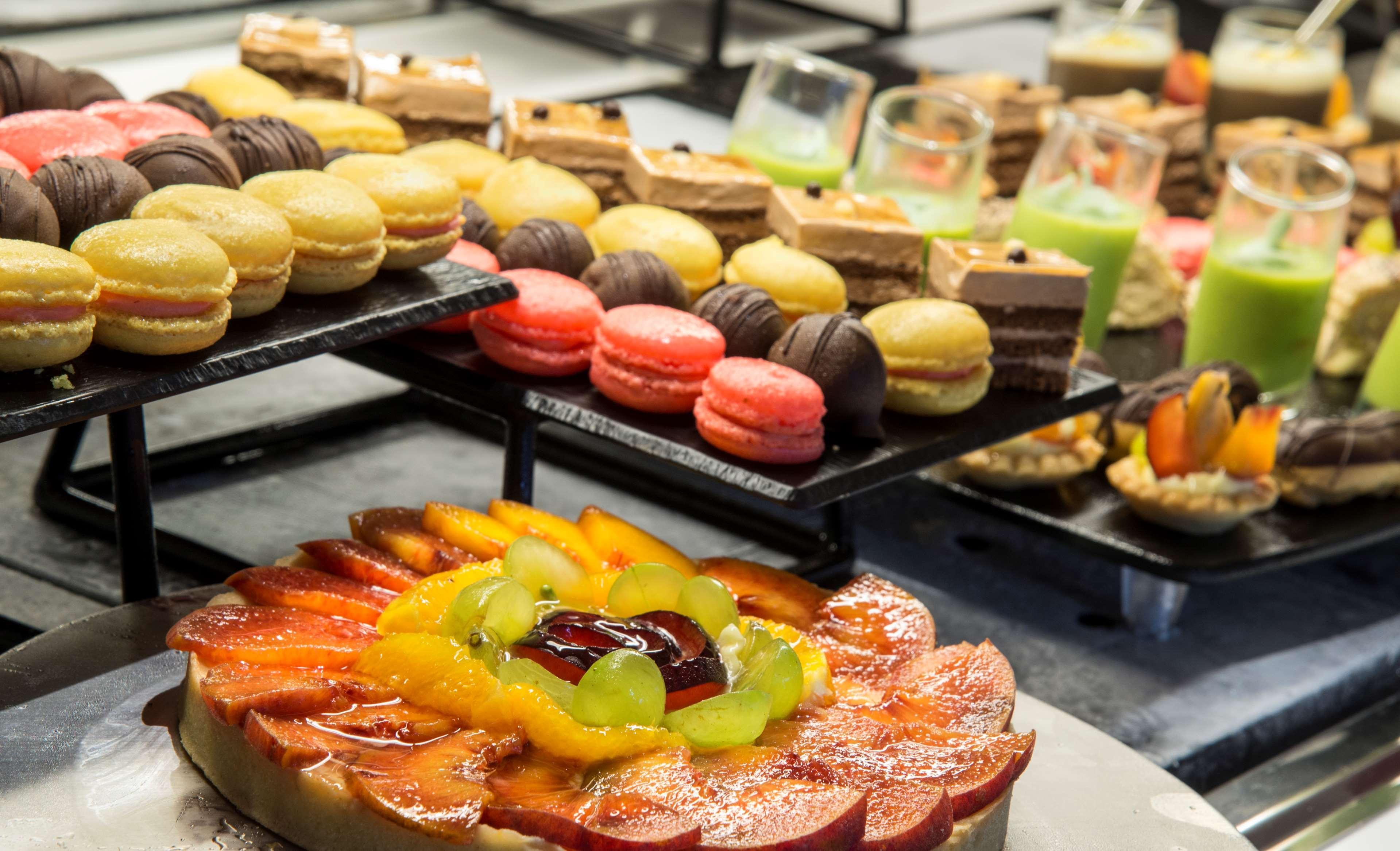 ラディソン ブル リゾート＆タラソ ハンマメット エクステリア 写真 French pastries